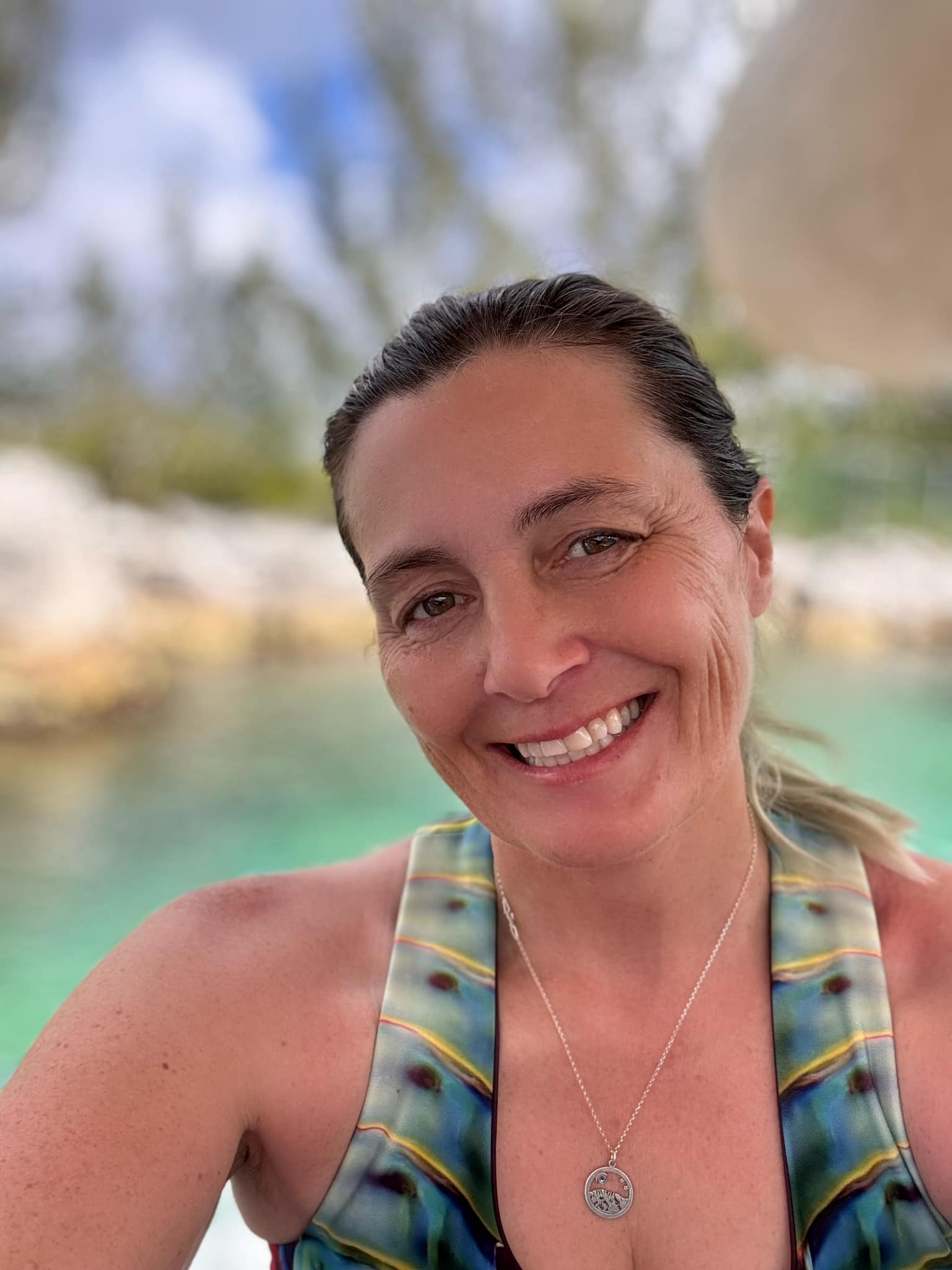 Female-only scuba diving trips
